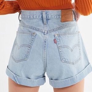 Urban Outfitters Levi’s Mom Shorts